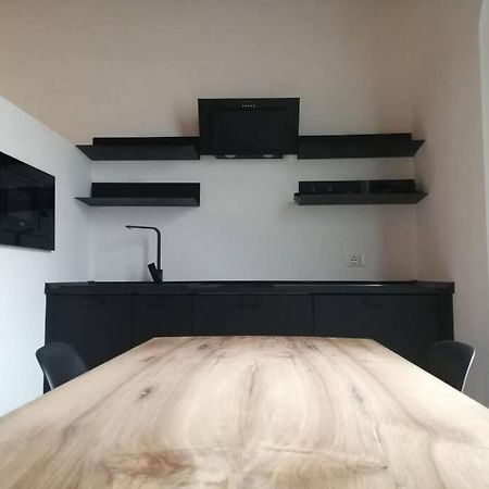 Bed And Bike - Bergamo Loft Lägenhet Exteriör bild