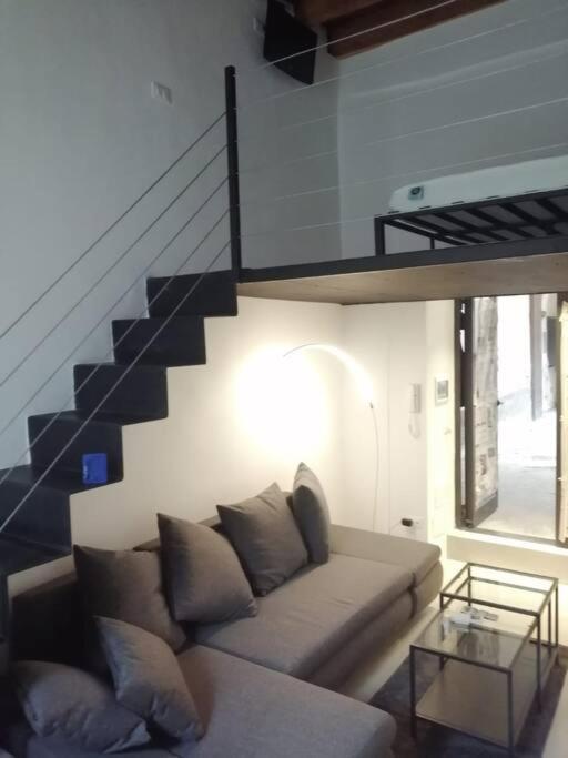 Bed And Bike - Bergamo Loft Lägenhet Exteriör bild