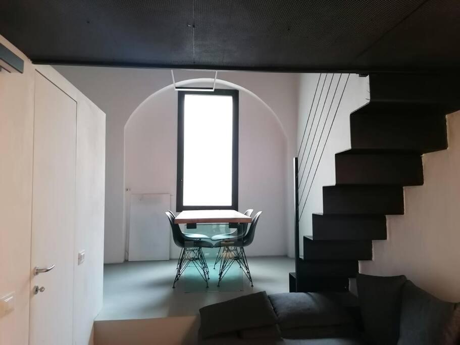 Bed And Bike - Bergamo Loft Lägenhet Exteriör bild